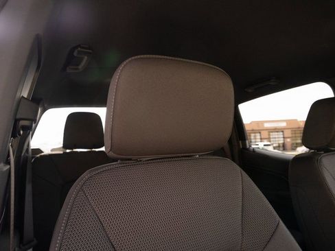 New 2025 Chevrolet Colorado LT image 14