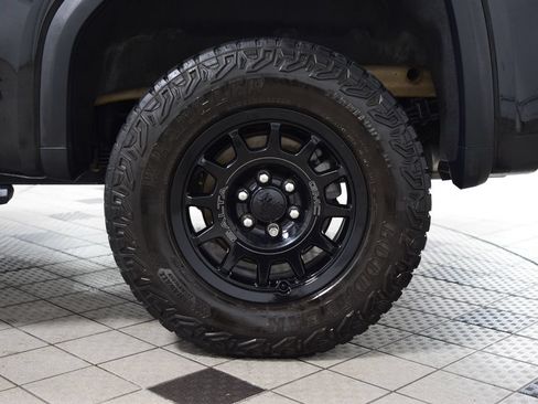 Used 2023 GMC Sierra 1500 AT4X w/ AT4X AEV Edition AWD/4WD image 30