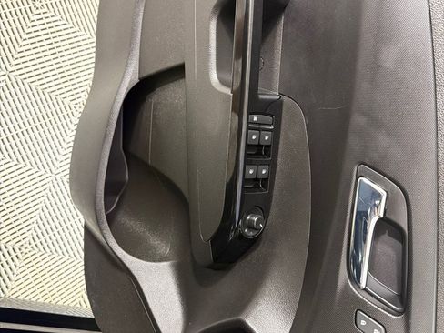 Used 2019 Chevrolet Sonic Premier w/ Driver Confidence Package FWD image 11