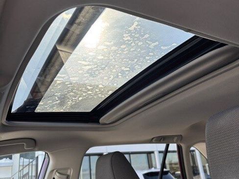 Used 2023 Toyota RAV4 XLE w/ Convenience Package image 12