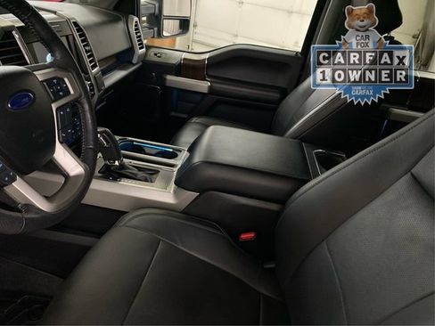 Used 2016 Ford F150 Lariat w/ Equipment Group 502A Luxury AWD/4WD image 10