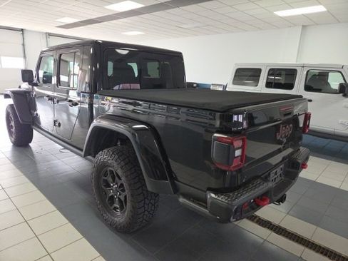 Used 2020 Jeep Gladiator Rubicon image 3