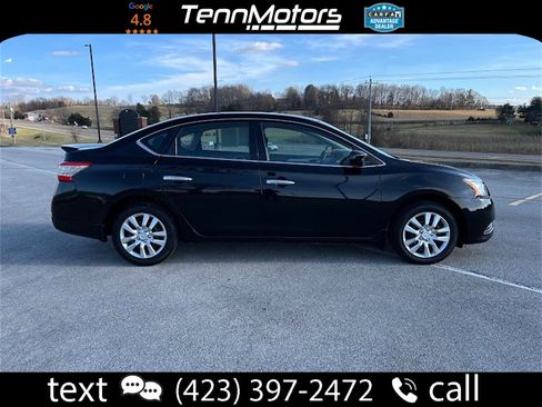 Used 2014 Nissan Sentra SV image 2