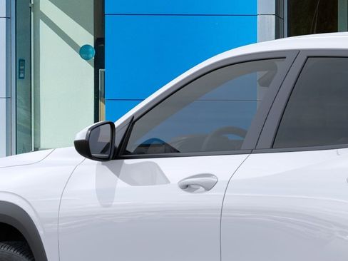 New 2026 Chevrolet Trax LS w/ LS Convenience Package FWD image 12