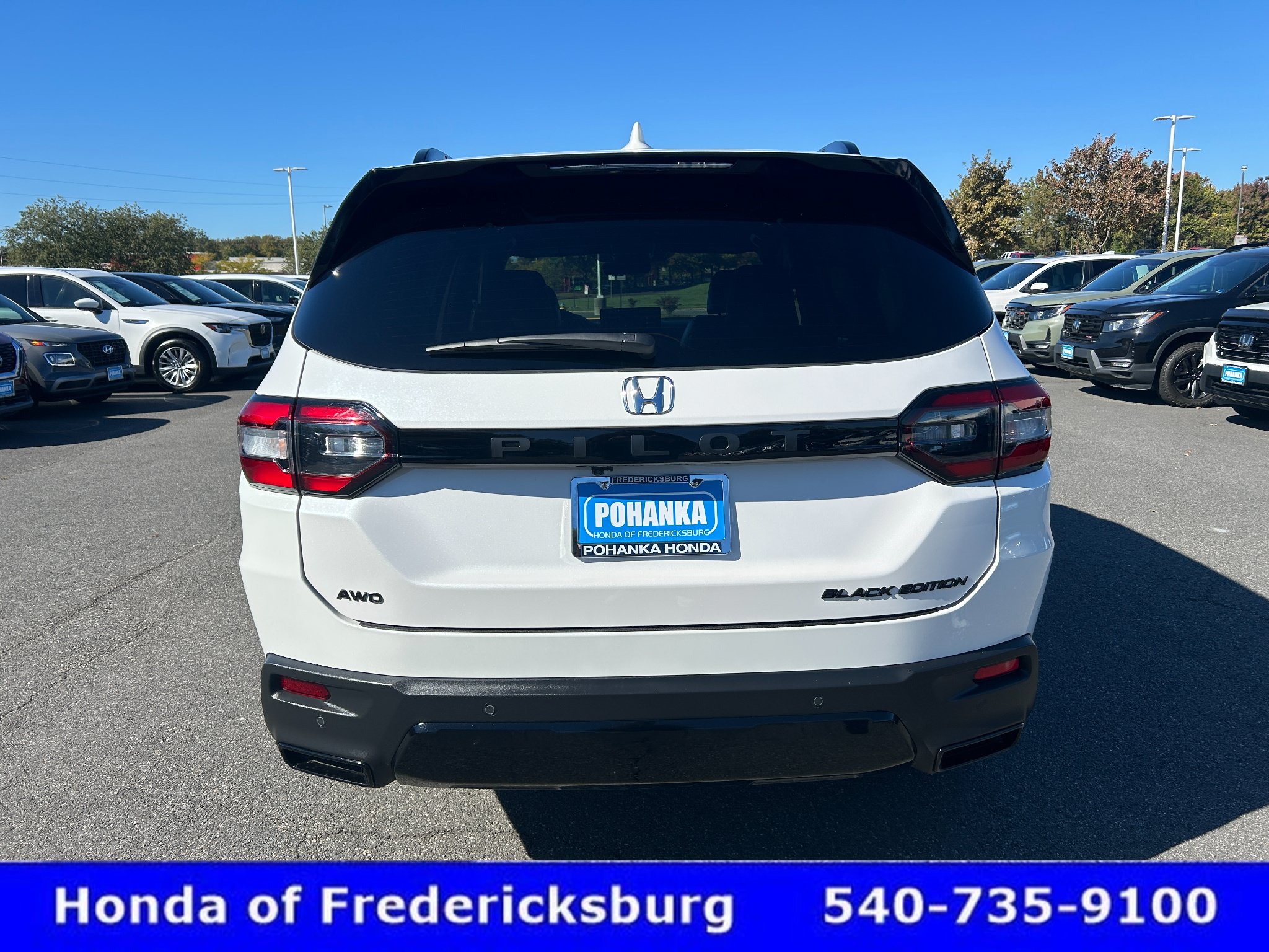 Certified 2026 Honda Pilot Black Edition image 5