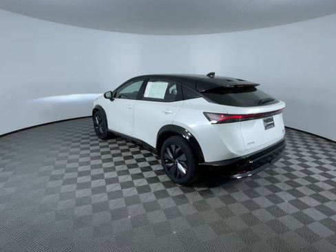 Certified 2023 Nissan Ariya AWD image 7