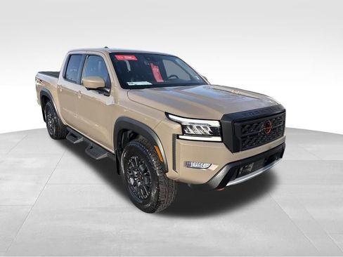 Used 2023 Nissan Frontier PRO-4X w/ Pro-4X Premium Package image 8