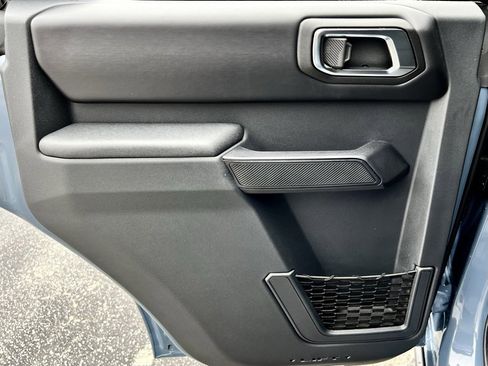 New 2025 Ford Bronco Badlands image 16