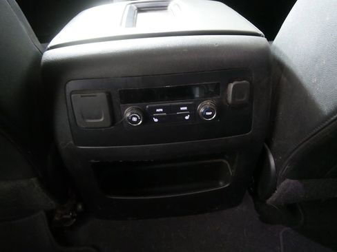 Used 2020 GMC Yukon SLT AWD/4WD image 22