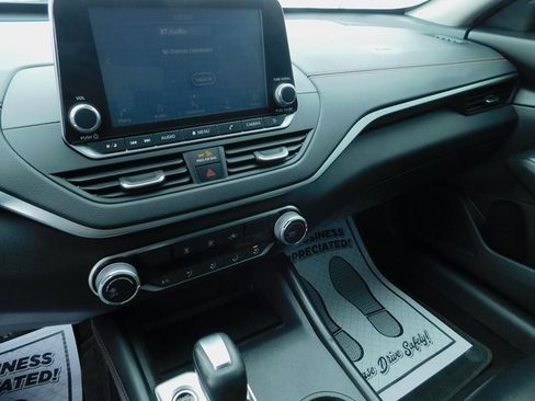 Used 2020 Nissan Altima 2.5 SR image 26