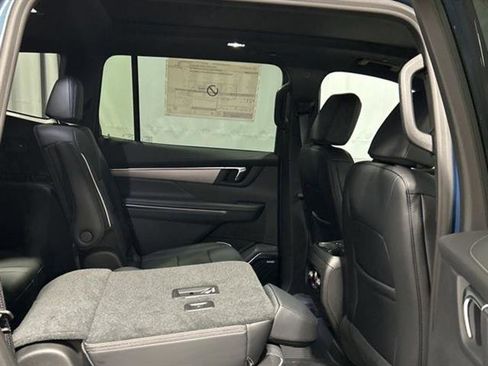 New 2026 Buick Enclave Preferred w/ Power Package image 21