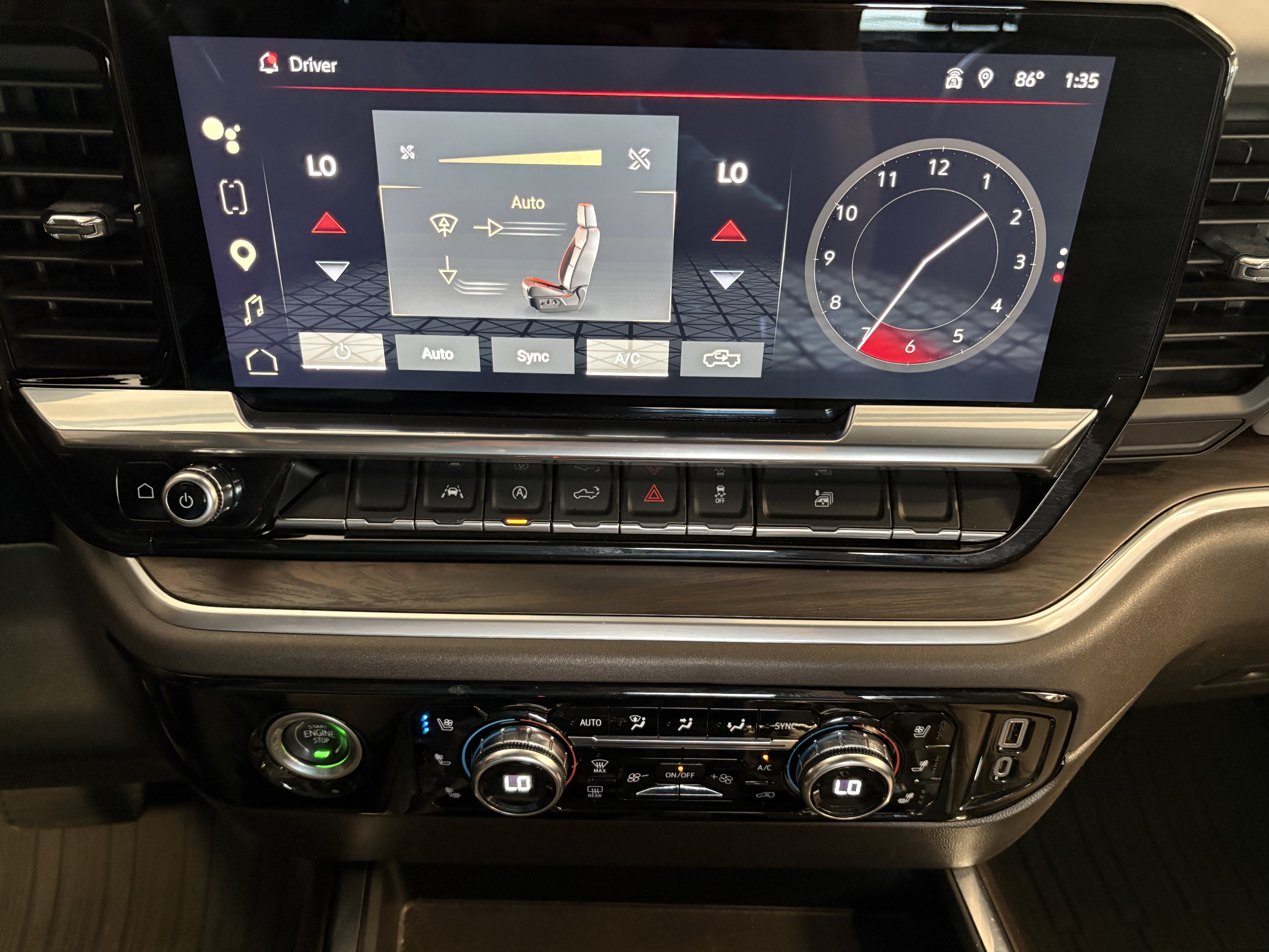 Used 2022 GMC Sierra 1500 SLT w/ SLT Convenience Package AWD/4WD image 16
