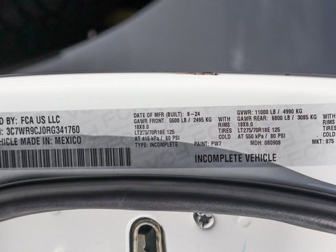 Used 2024 RAM 3500 SLT w/ Quick Order Package 2GG SLT image 49