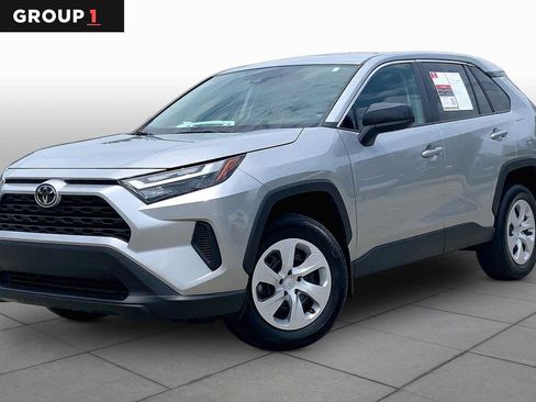 Used 2025 Toyota RAV4 LE FWD image 1