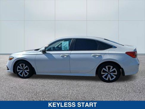 Used 2023 Honda Civic LX image 2