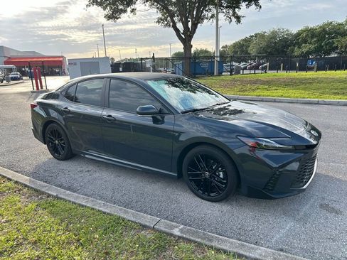 Certified 2026 Toyota Camry SE w/ Convenience Package FWD image 8