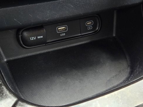 Used 2024 Kia Seltos S FWD image 22