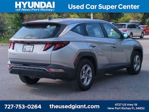 Certified 2022 Hyundai Tucson SE FWD image 5