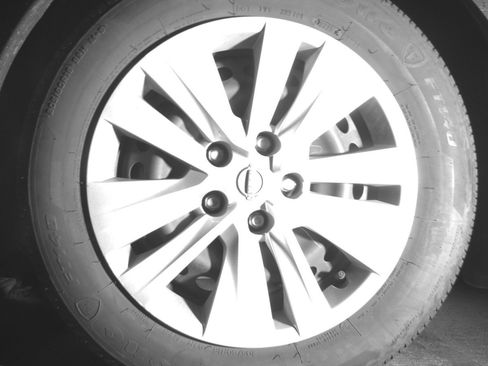 Used 2025 Nissan Sentra S FWD image 12