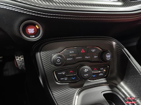 Used 2022 Dodge Challenger SRT Hellcat image 23