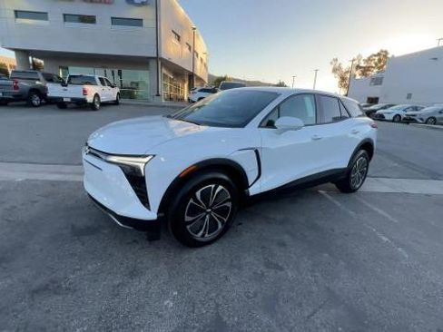 New 2026 Chevrolet Blazer EV LT image 4