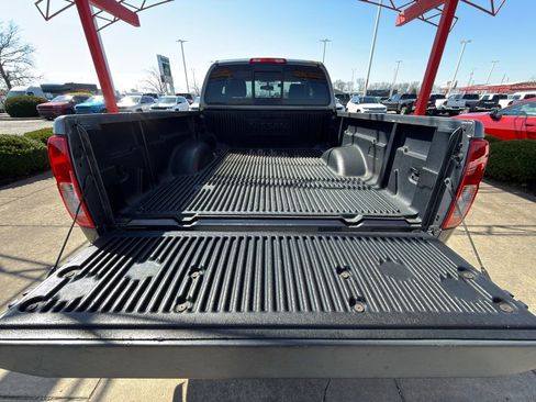 Used 2017 Nissan Frontier SV RWD image 21