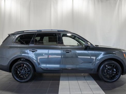 Used 2024 Kia Telluride EX X-Line AWD/4WD image 3