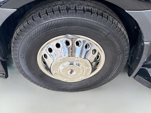 Used 2022 Mercedes-Benz Sprinter 3500 image 32