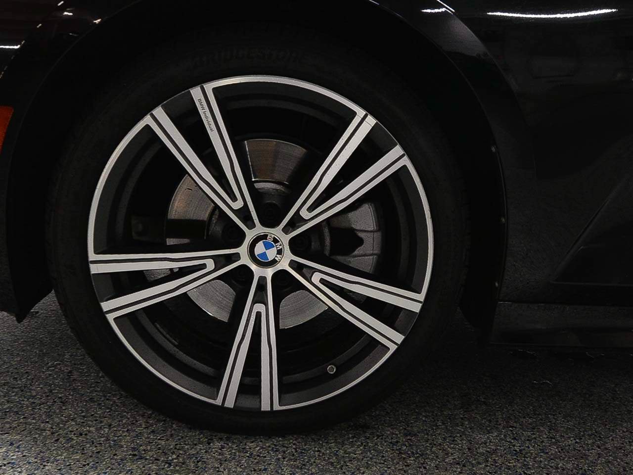 Used 2023 BMW 330i Sedan w/ Premium Package RWD image 5