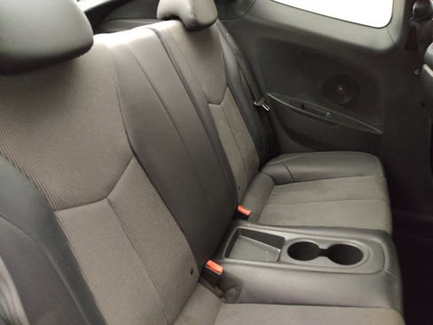 Used 2016 Hyundai Veloster w/ Option Group 02 FWD image 19