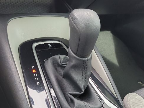 Certified 2025 Toyota Corolla LE image 23