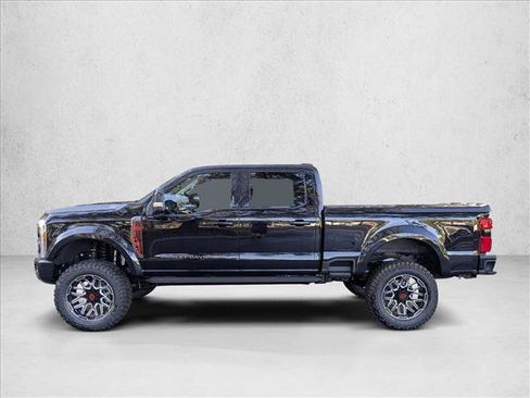 New 2026 Ford F250 Lariat w/ Black Appearance Package image 5