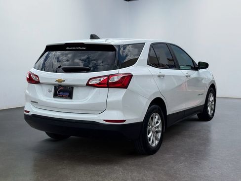 Used 2021 Chevrolet Equinox LS w/ LS Convenience Package FWD image 5