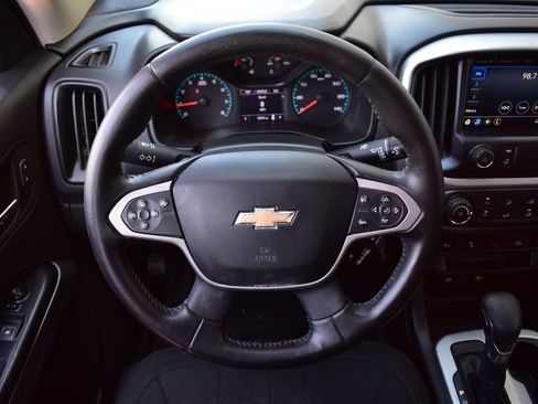 Used 2022 Chevrolet Colorado LT w/ Fleet Safety Package AWD/4WD image 31