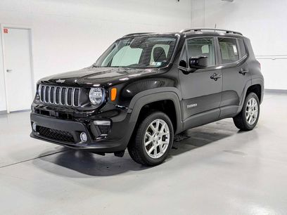 Used 2019 Jeep Renegade Latitude w/ Cold Weather Group