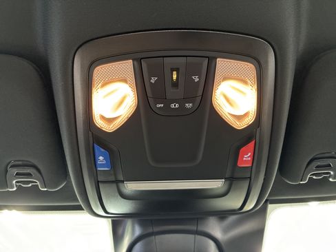 Used 2025 RAM 2500 Big Horn AWD/4WD image 22