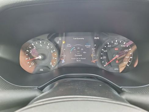 New 2026 Jeep Compass Latitude image 10