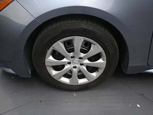 Used 2024 Toyota Corolla LE FWD image 9