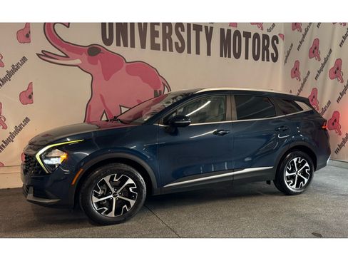 Used 2023 Kia Sportage EX AWD/4WD image 6