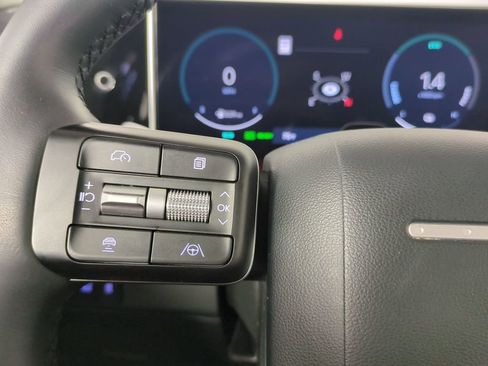 Certified 2025 Hyundai Santa Fe Limited image 33