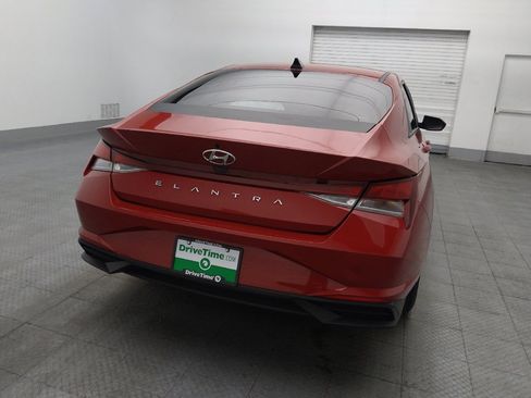 Used 2022 Hyundai Elantra SE w/ Cargo Package image 7