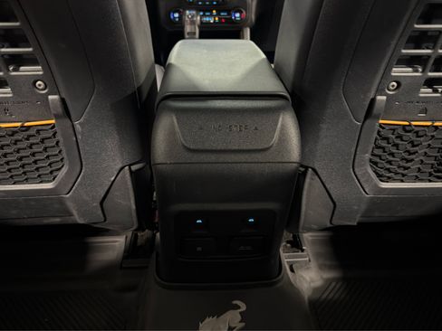 Used 2023 Ford Bronco Badlands AWD/4WD image 40