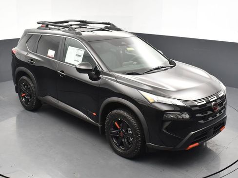 New 2026 Nissan Rogue SV image 27