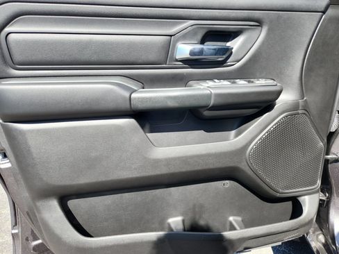 New 2026 RAM 1500 Express AWD/4WD image 19
