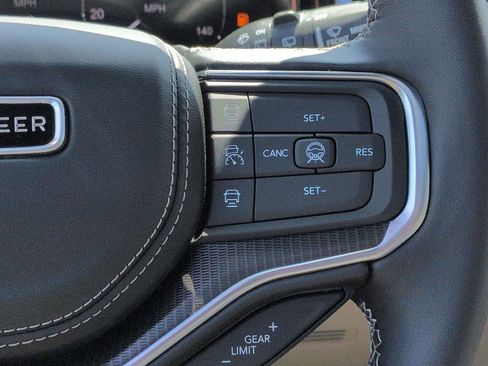 New 2026 Jeep Grand Wagoneer Summit w/ Premium Group III AWD/4WD image 14