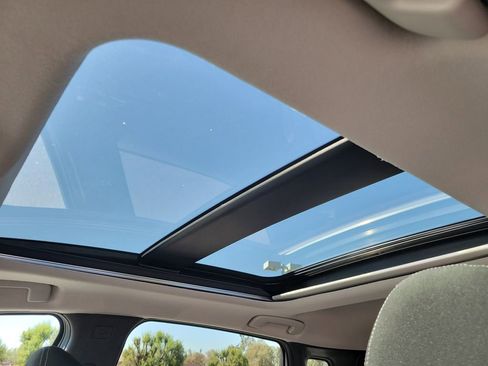 New 2026 Nissan Kicks SV w/ SV Premium Package image 11