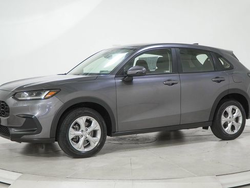 Used 2023 Honda HR-V LX image 5