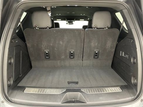 Certified 2025 GMC Yukon Denali image 17