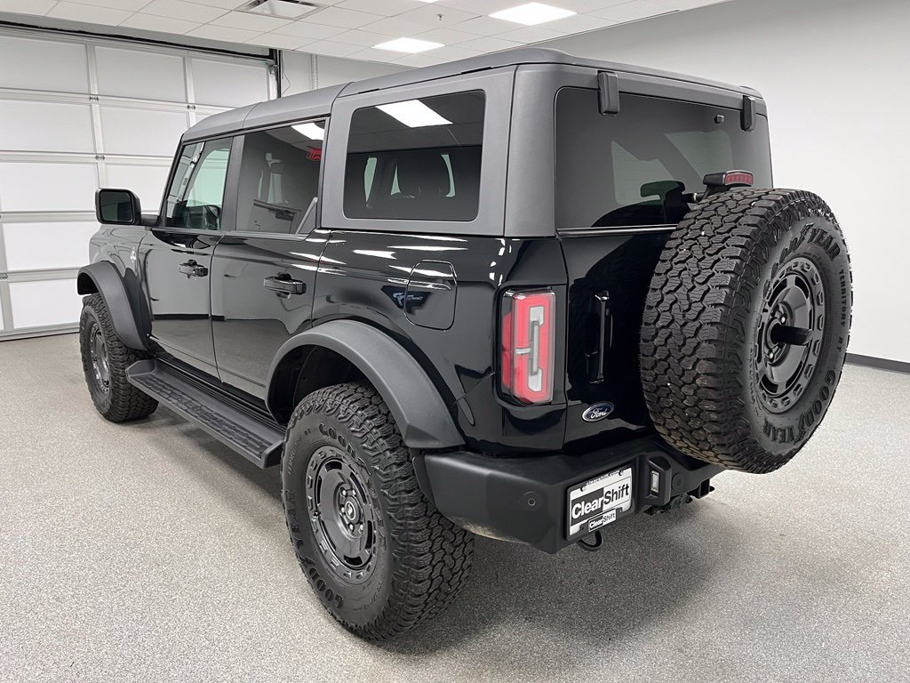 Used 2025 Ford Bronco Outer Banks w/ Sasquatch Package AWD/4WD image 8