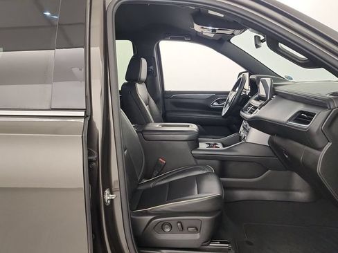 Used 2021 GMC Yukon SLT AWD/4WD image 32